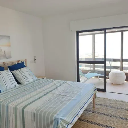 Exceptional Sea View Luxury 30m Beach Lejlighed *